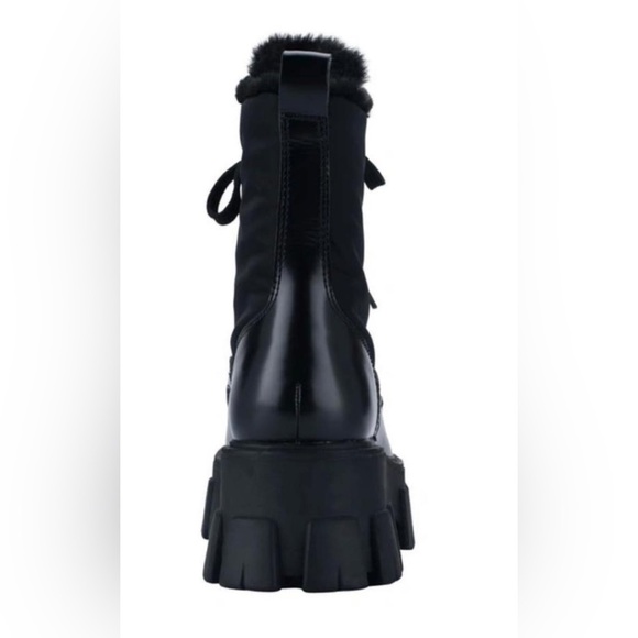 New Marc Fisher Happier Faux Fur Lug Sole Combat Boots - Sz 5.5 - Picture 3 of 13